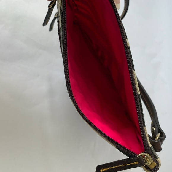 Dooney & Bourke Crossbody Purse (NWOT) - Picture 8 of 8